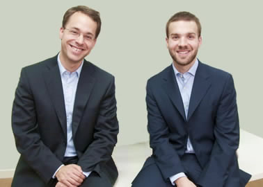 Mario y Carlos Brüggemann, fundadores de Acierto.com